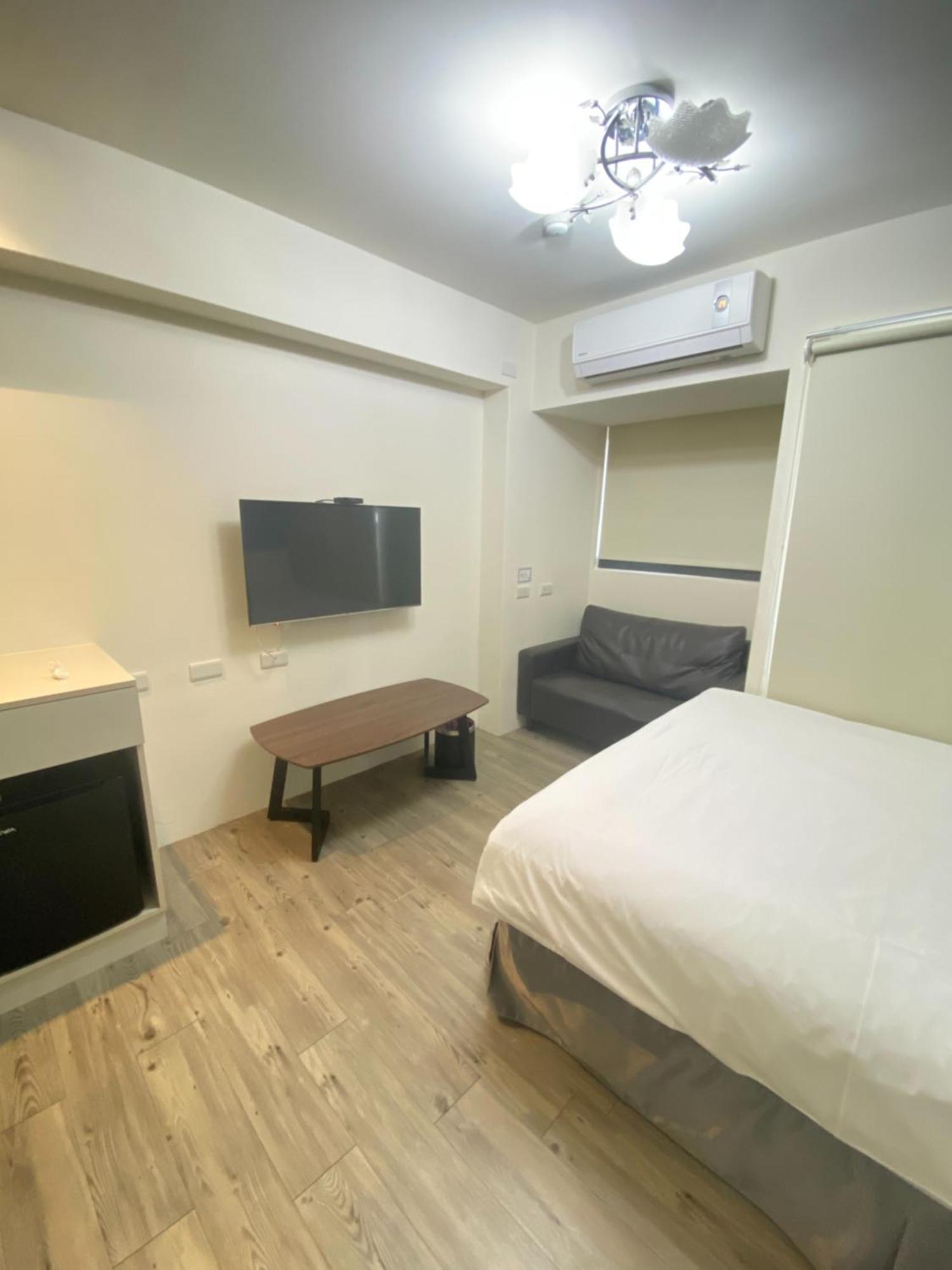 逢甲 Toy Room Taichung Dış mekan fotoğraf
